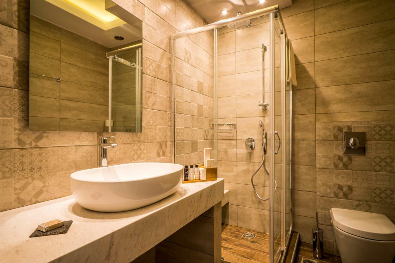 Talos Luxury Suites Kounoupidhianá Extérieur photo