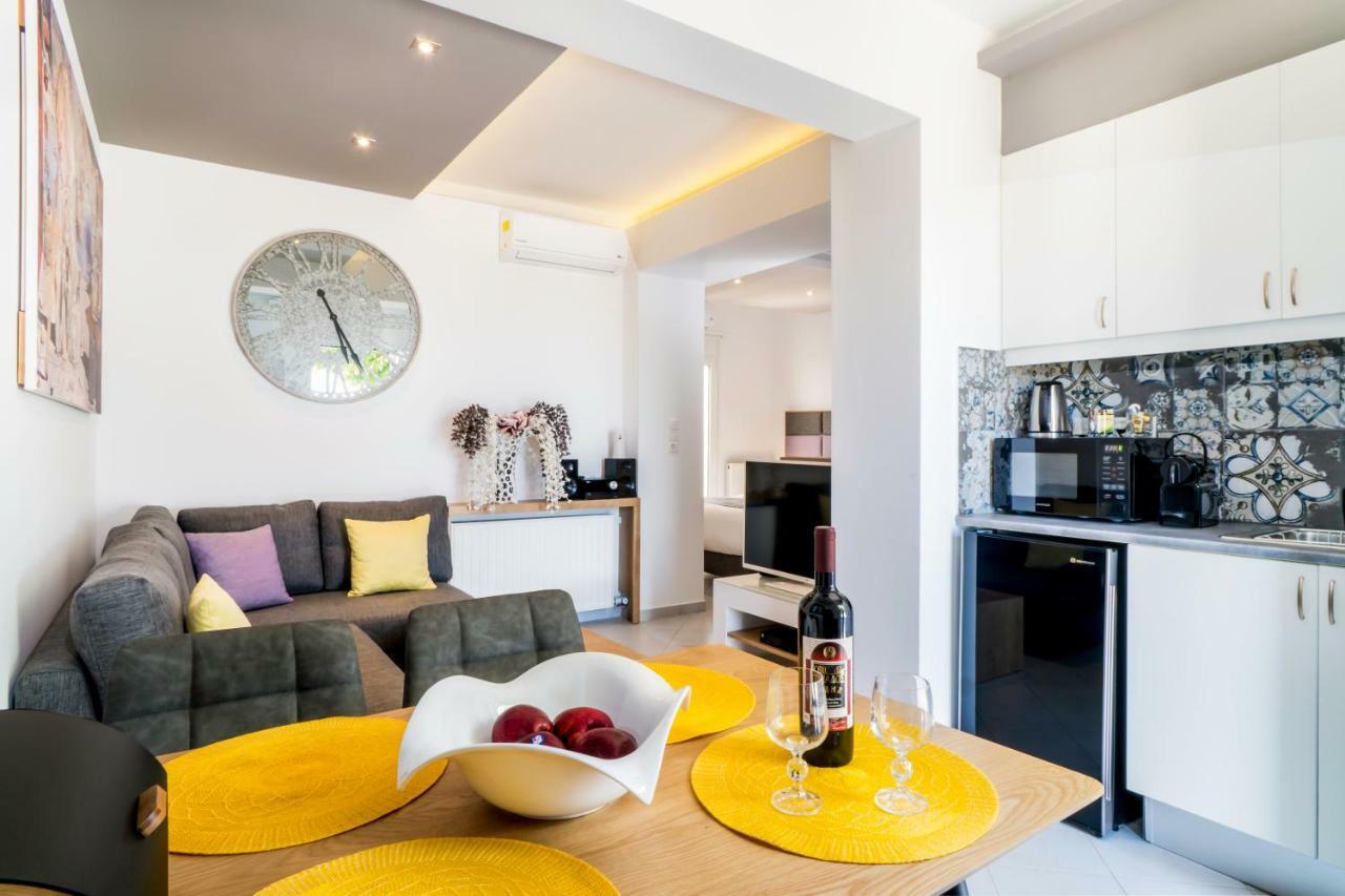 Talos Luxury Suites Kounoupidhianá Extérieur photo