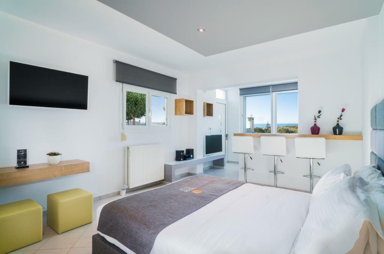 Talos Luxury Suites Kounoupidhianá Extérieur photo